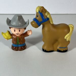 Fisher Price Little People 2016 COWBOY Farmer w/ Chicken And Light Brown HORSE